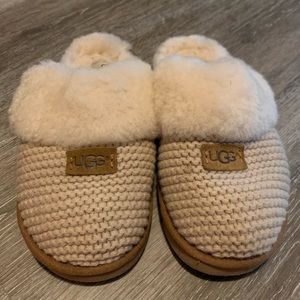 UGG knitted slip-on